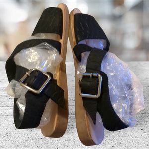 Jeffrey Campbell women's strappy sandal size 6